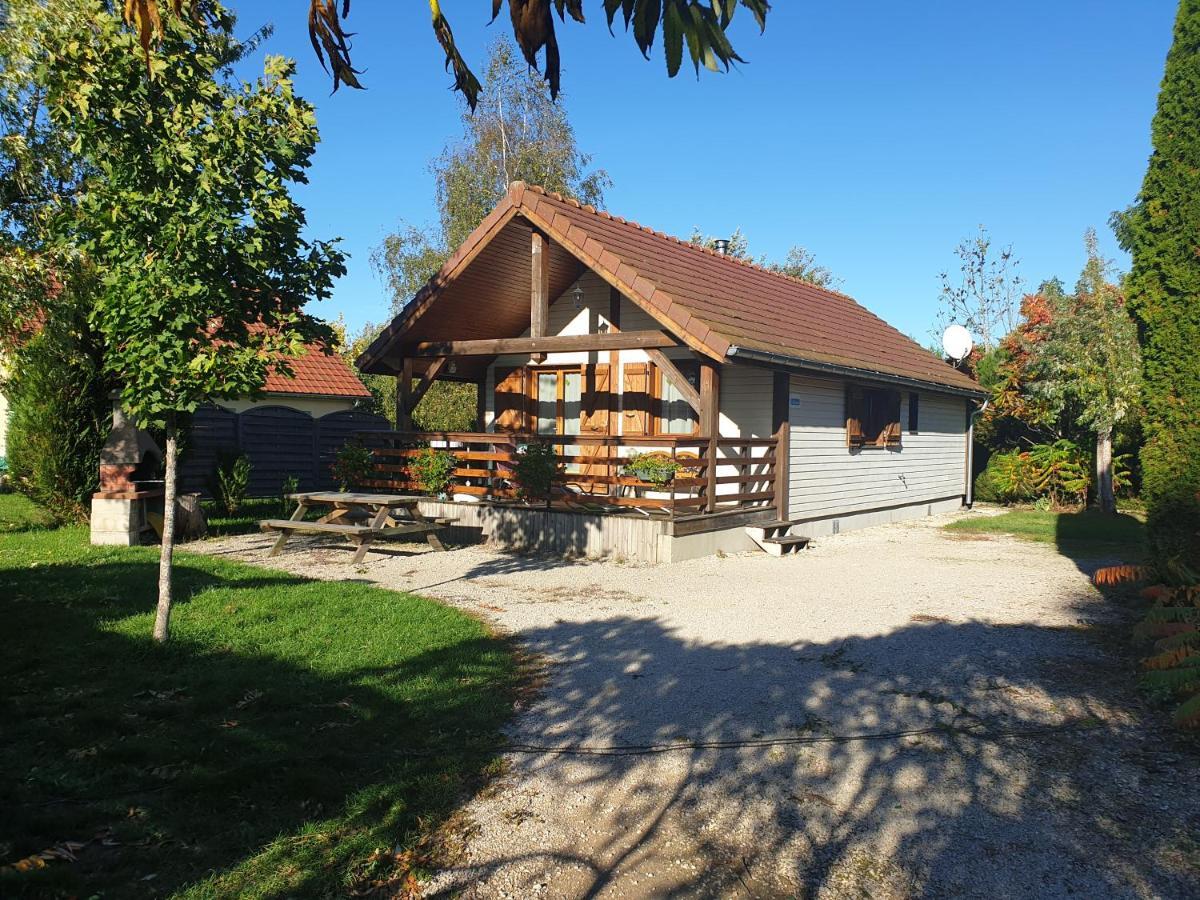 Chalets les Silènes Doucier Extérieur photo